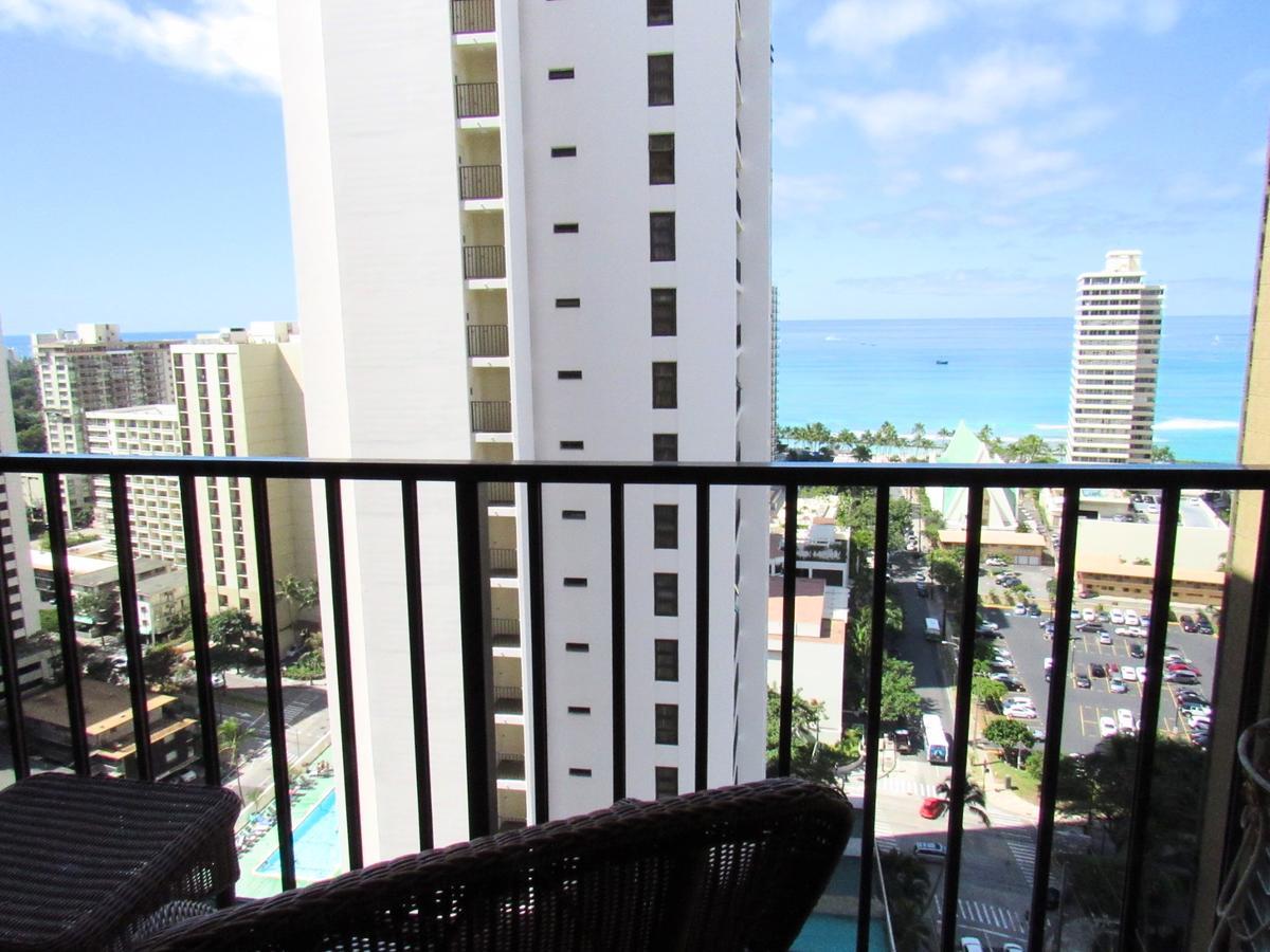 Waikiki Banyan Ocean View Apartman Oahu Kültér fotó